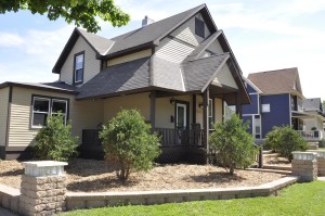 Women's Corner Stone House